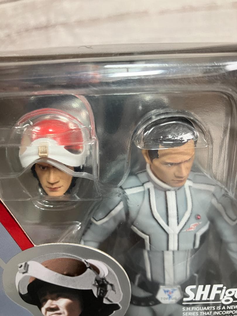 dkseed　S.H.Figuarts ウルトラセブン モロボシ・ダン