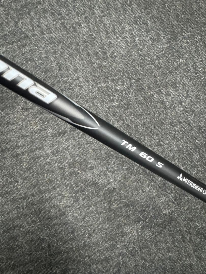 美品テーラーメイドQI35TOUR 5W 18°ディアマナブラックTM 60-S