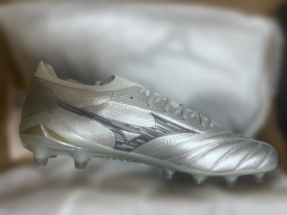 MORELIA NEO IV β JAPAN 28㎝