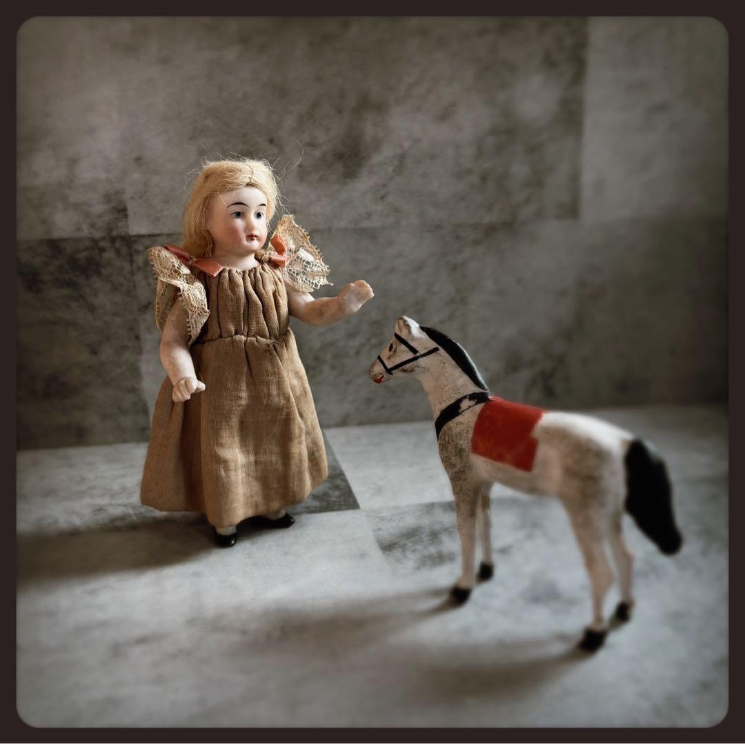 アンティーク 三つ編みの少女オールビスクドール ミニョネット