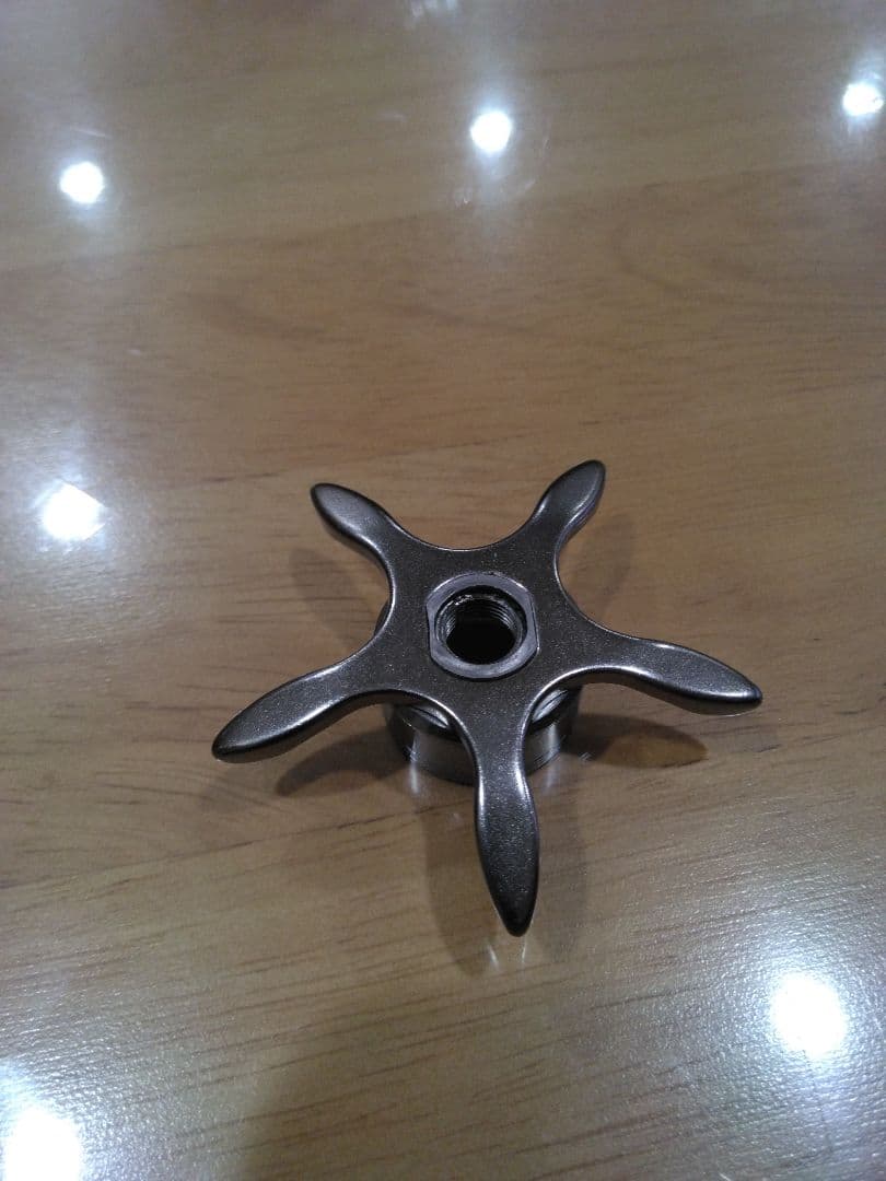 アブガルシア　レボALT　ZPIハンドル　シルバー　スタードラグ仕様