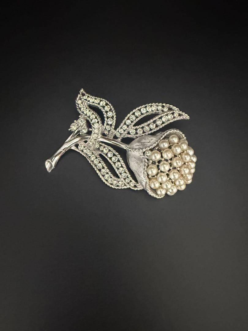 lotuscloud 2539⭐️TRIFARI トリファリ ブローチ ビンテージ