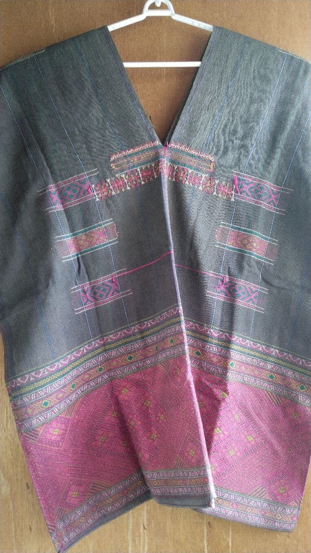 【特sale】 ミャンマー ヴィンテージ 民族衣装 アジアの手仕事