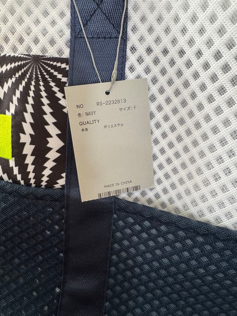 【新品タグ付き】Russeluno ゴルフバッグ メッシュ ホワイト/ネイビー