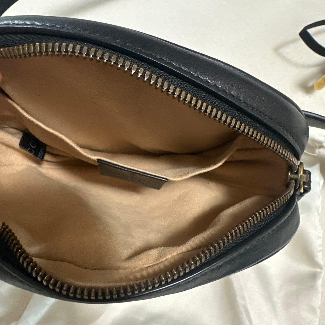 即購入OK！正規品GUCCI ボディバッグ ブラック GGロゴ