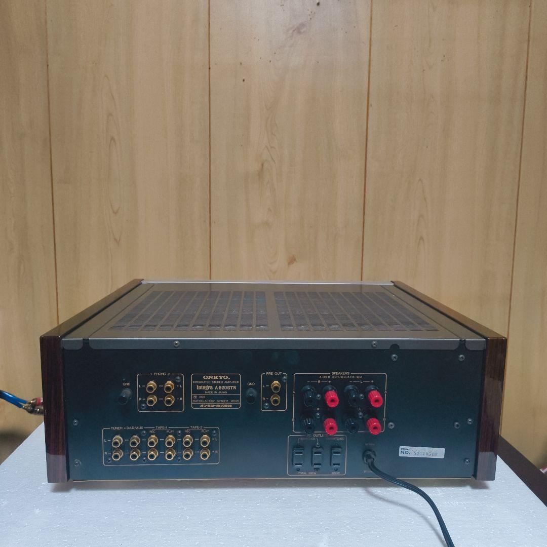 ONKYO　オンキヨー　プリメインアンプ　A-820GTR
