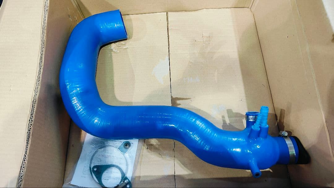 AVOシリコンエアダクトホースS7W15G41ABLUJ レヴォーグ S4