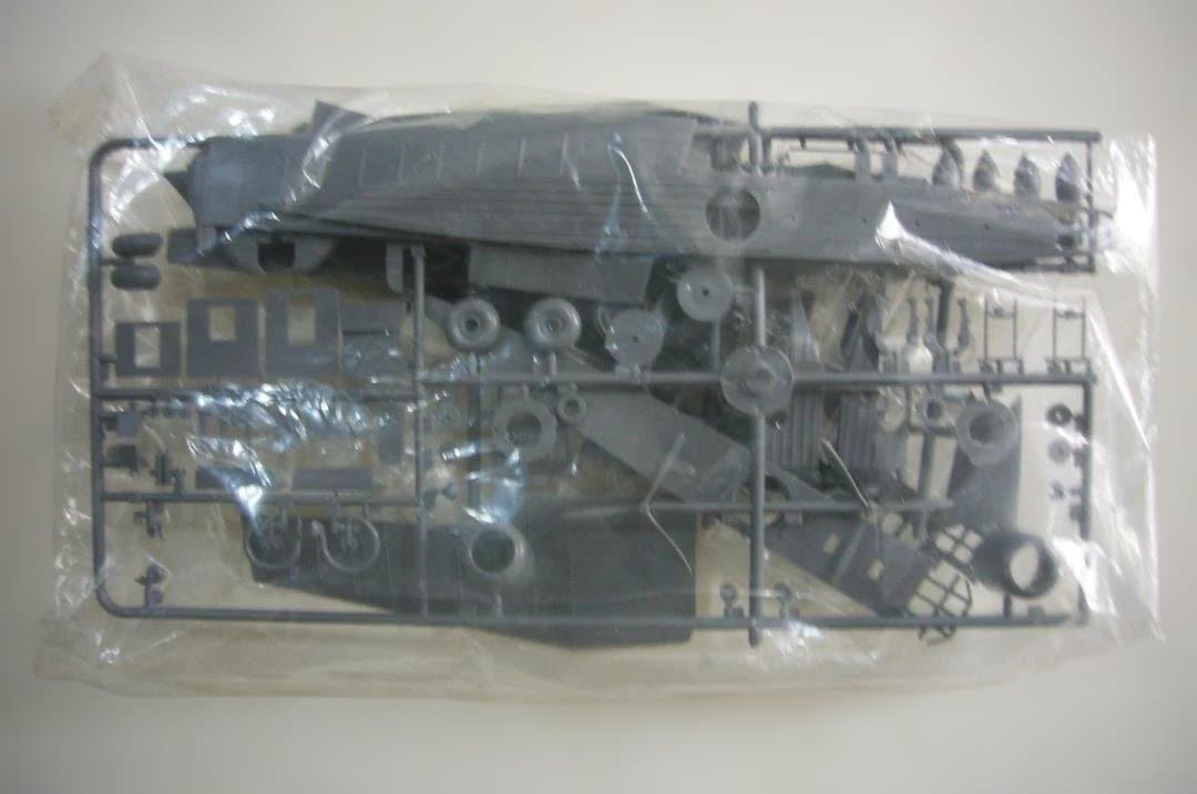 Heller1/72 ①NORATLAS双胴輸送機 ②BLOCH夜間爆撃2個出品