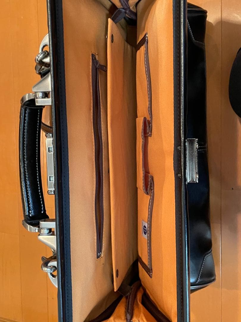 EVERWIN　レザー製３WAYダレスバック（豊岡製）