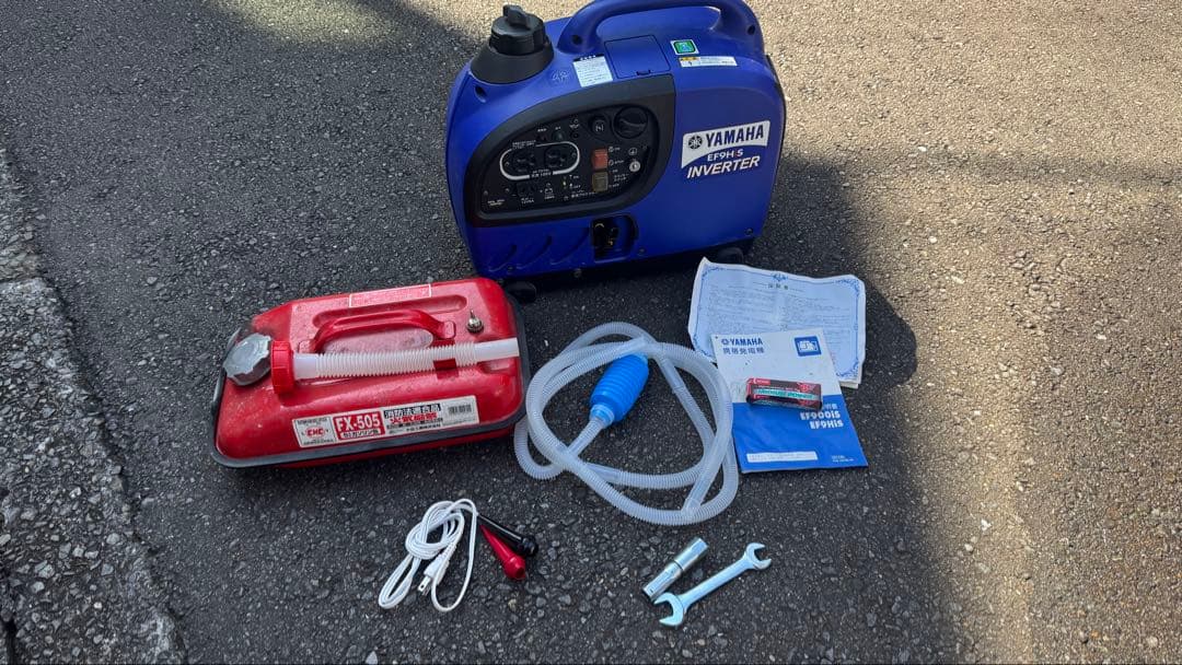 【手渡し】ヤマハインバーター 発電機 アウトドア 防災 キャンプEF900is
