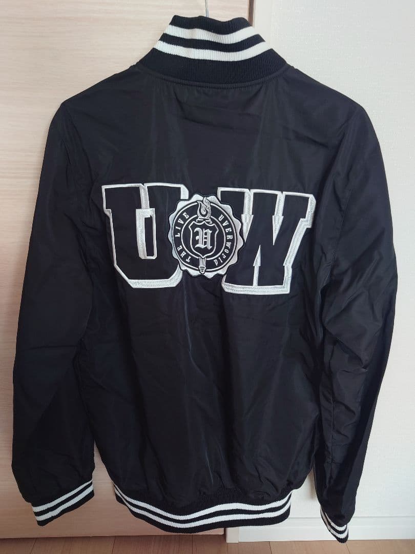 UVERworldグッズ　THE LIVE　スタジャン　サイズ1