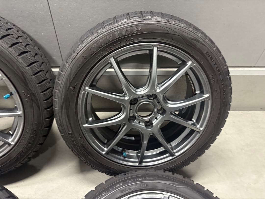 あ　215/50R17 pcd114 スタッドレスタイヤ 美品