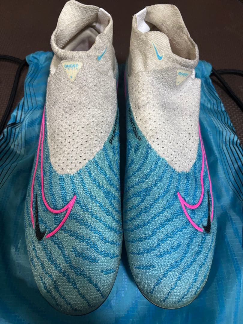 NIKE ファントムGXエリート AG