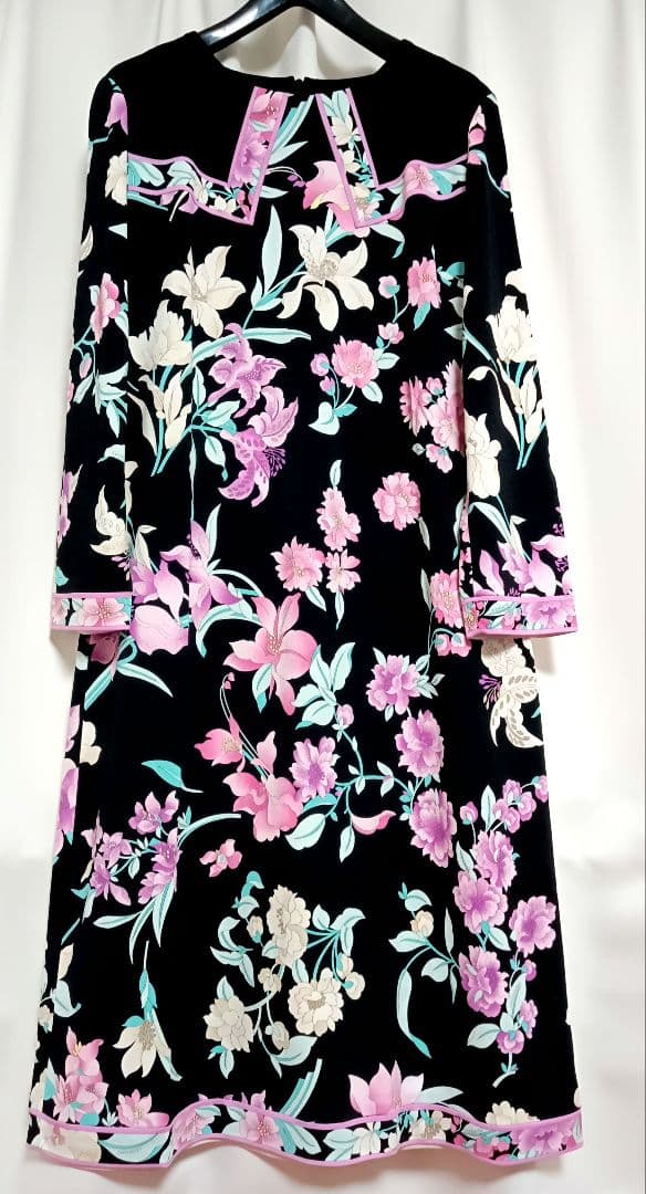 極美品　レオナール　七分袖　ワンピース　40