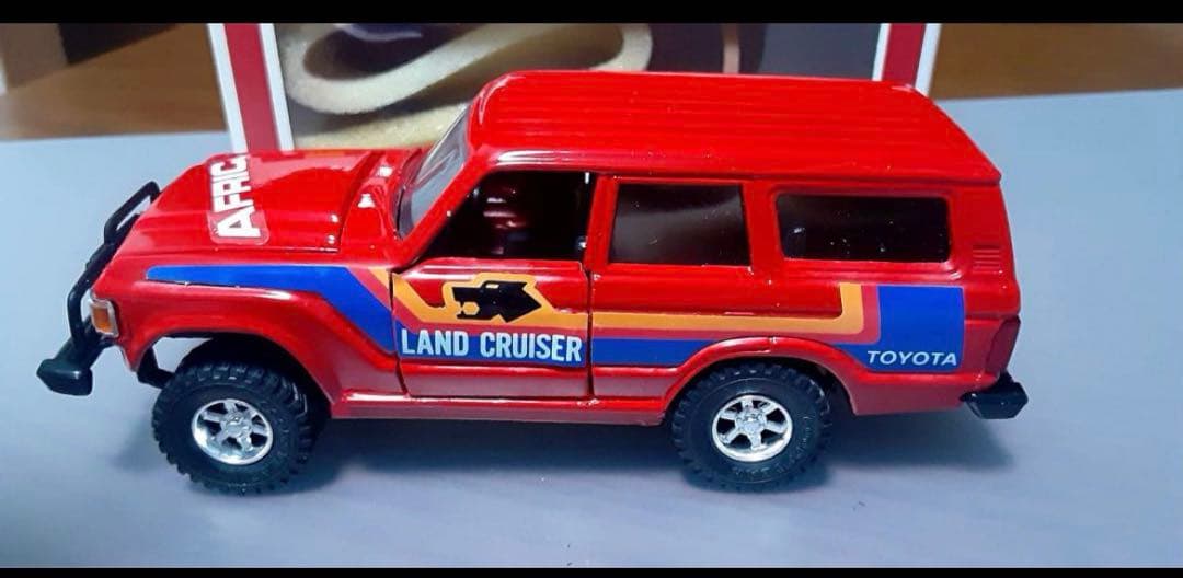 ダイヤペット　ヨネザワ　ランドクルーザー　バンT-24