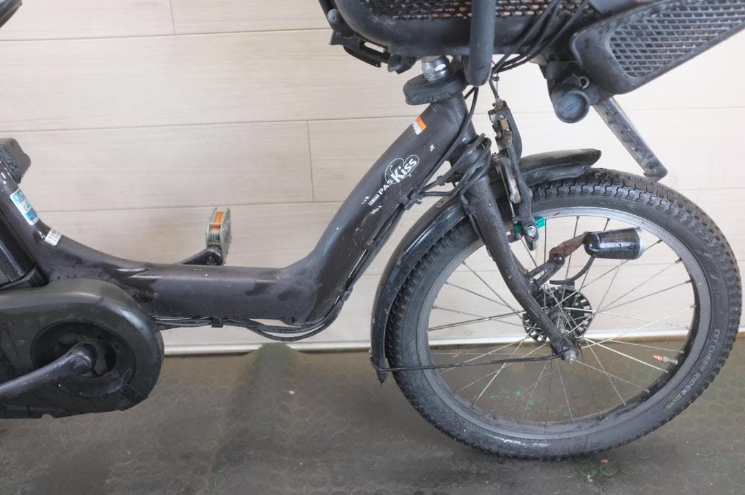 良品新基準ヤマハPAS　KISS　20インチ　3段8.7Ah（4点灯）充電器あり