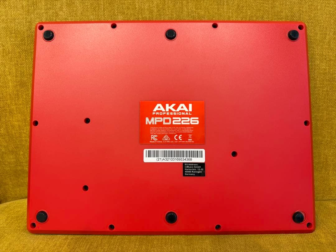 AKAI MPD226 MIDIコントローラー mpc