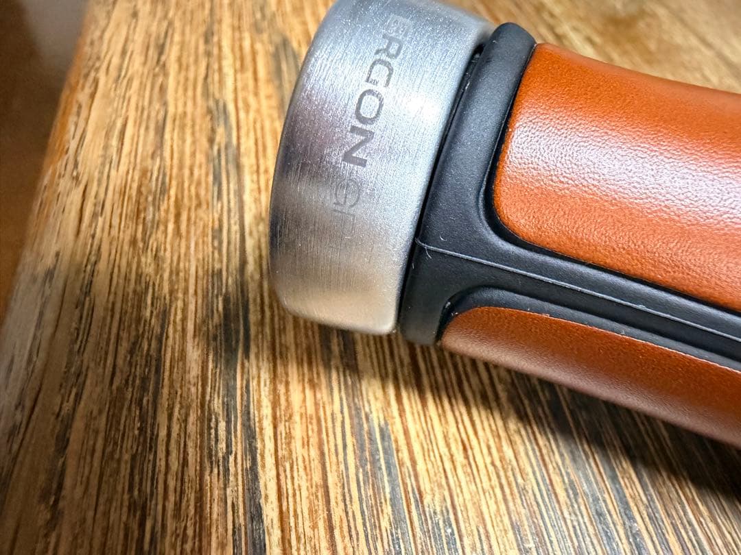BROOKSERGON GP1 LEATHER GRIPS エルゴン ハニー