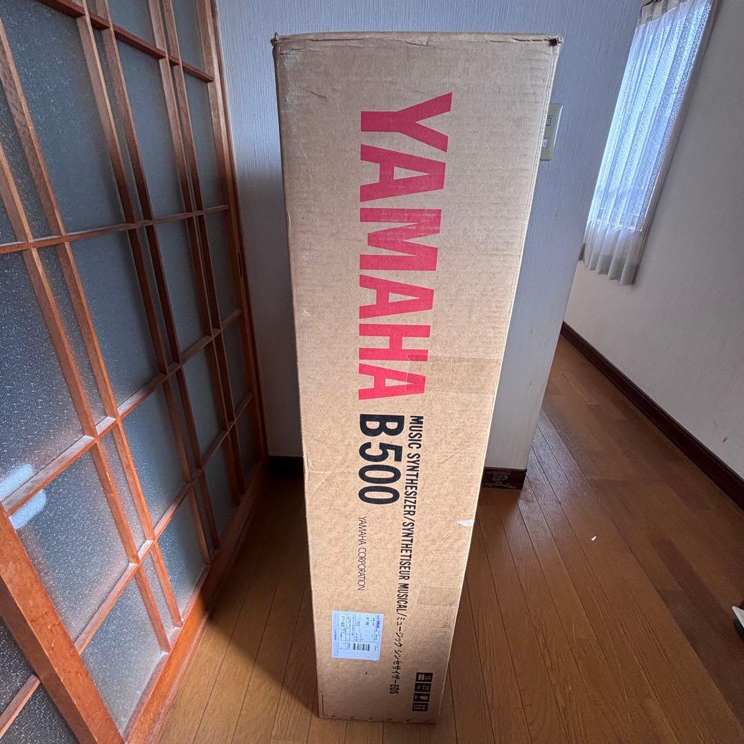 送料無料　シンセサイザー　キーボード　YAMAHA EOS B500