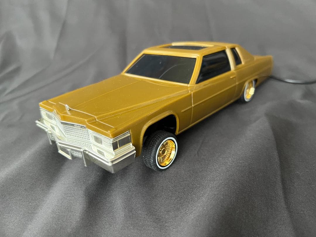 動作品　リンドバーグ　’79 Cadillac LOWRIDERホイールGOLD