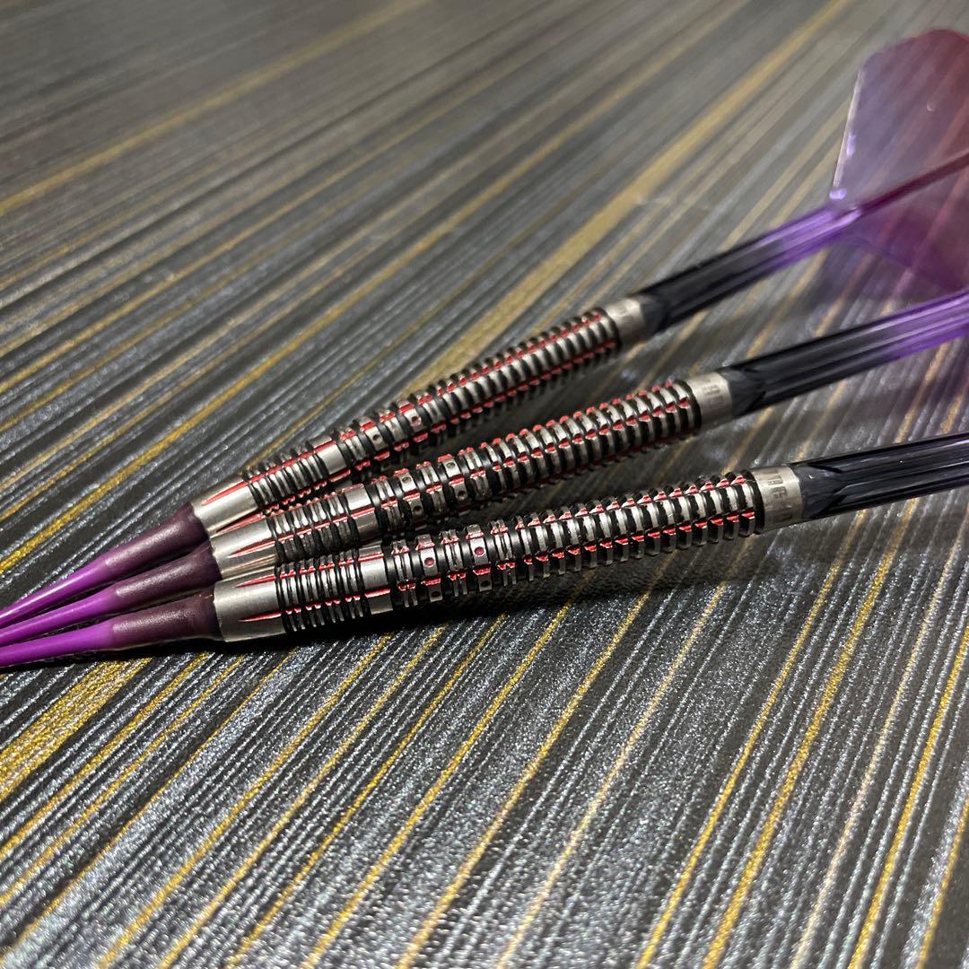 定価13200円 ソフトダーツ ナシル ボンバ 23g 長め超重めストレート