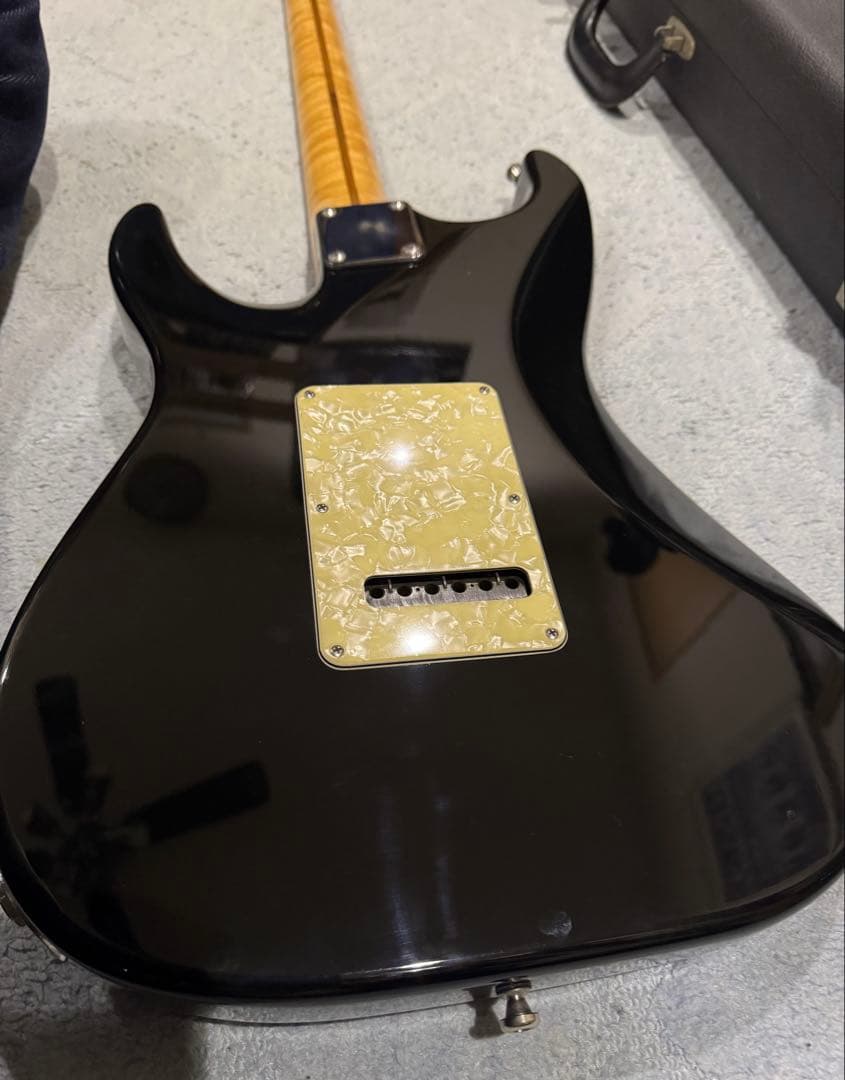 Suhr サー Standard ディーラーオーダーモデル