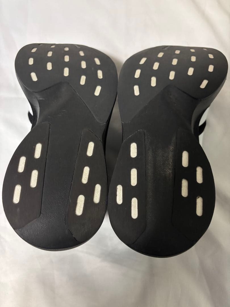 アディゼロEVO SL黒色 26cm 美品　アディダス