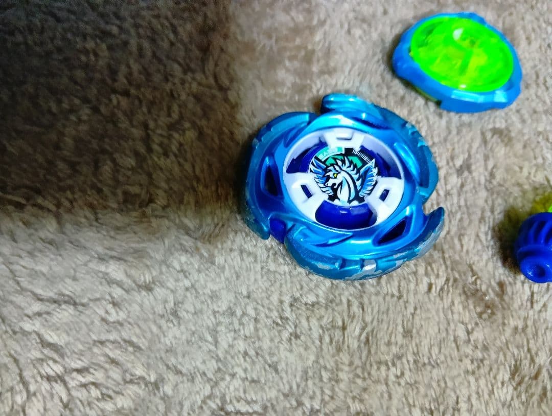 ベイブレードx　エアロペガサス　ベイブレード　レアベイ