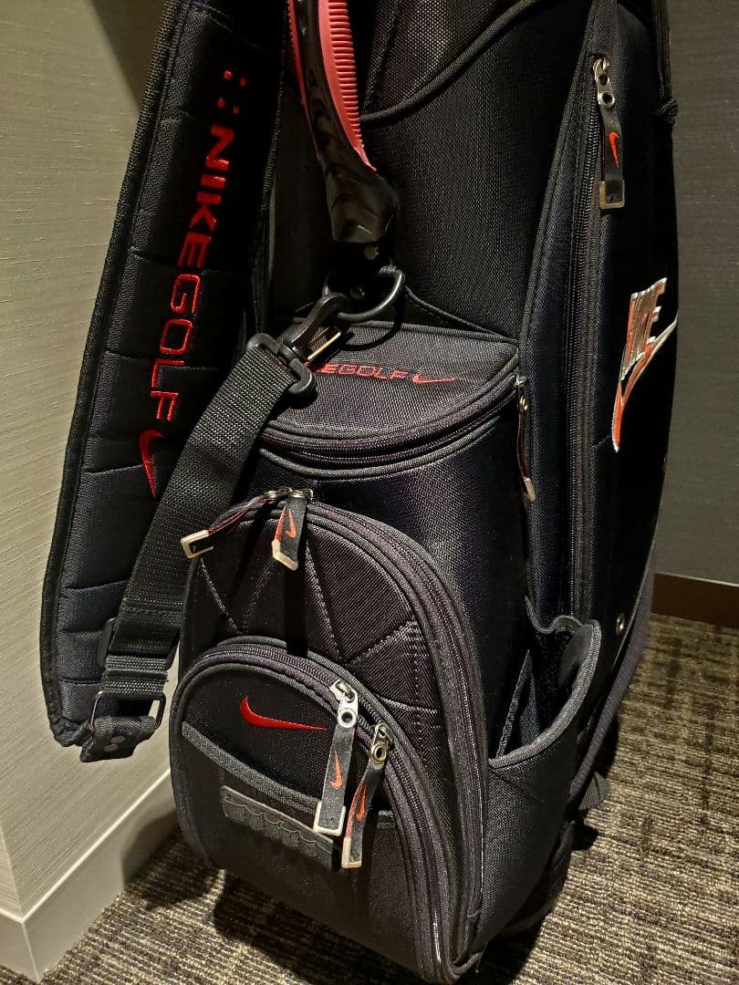 NIKE ブラック キャディバッグ