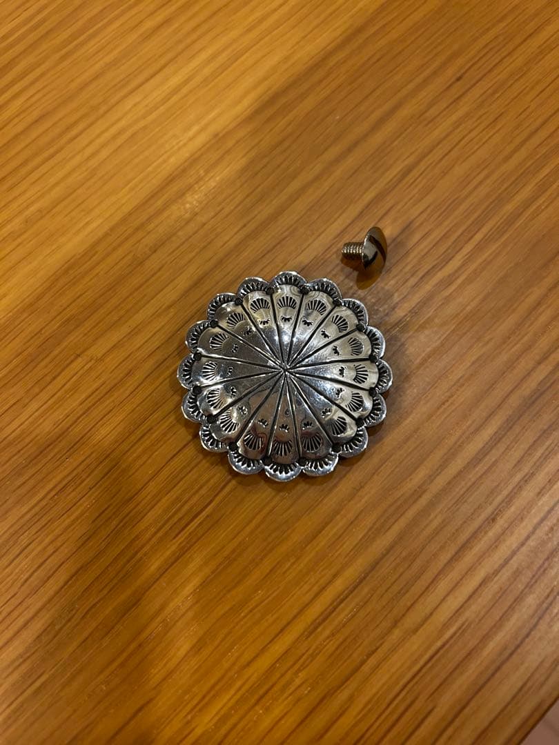 ラッキージョン コンチョ 45mm NA 財布用