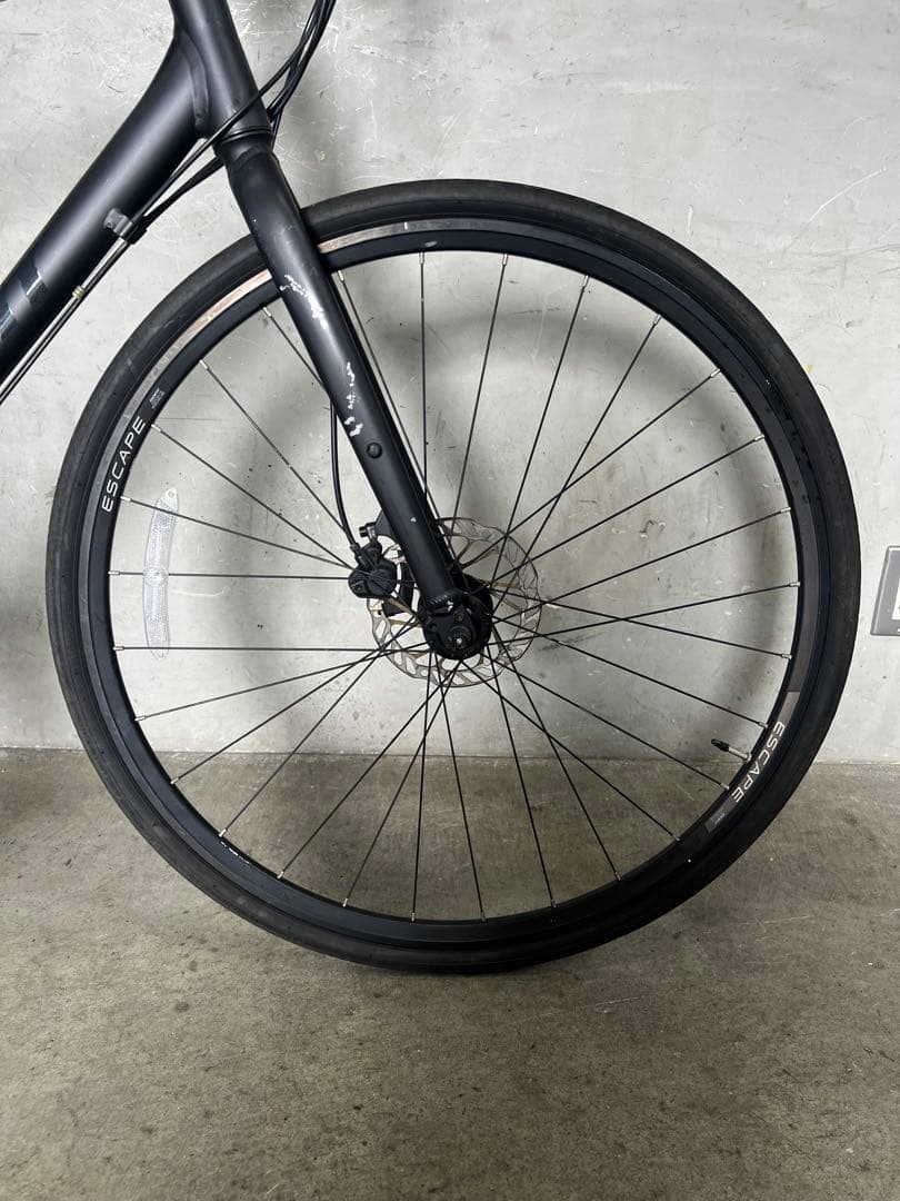 クロスバイク GIANT ESCAPE DISC ジャイアント 700c