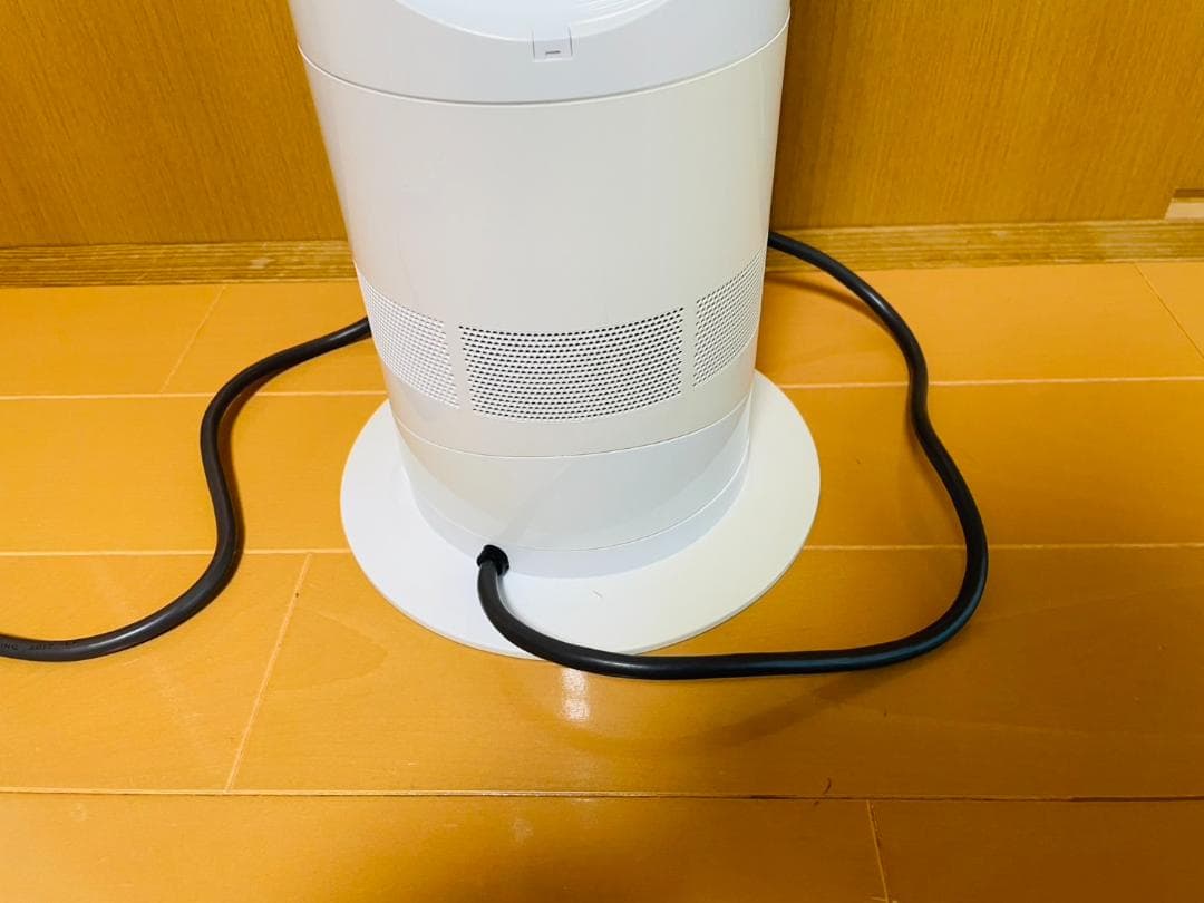 Dyson AM05 hot+cool ファンヒーター ホワイト　2017年製