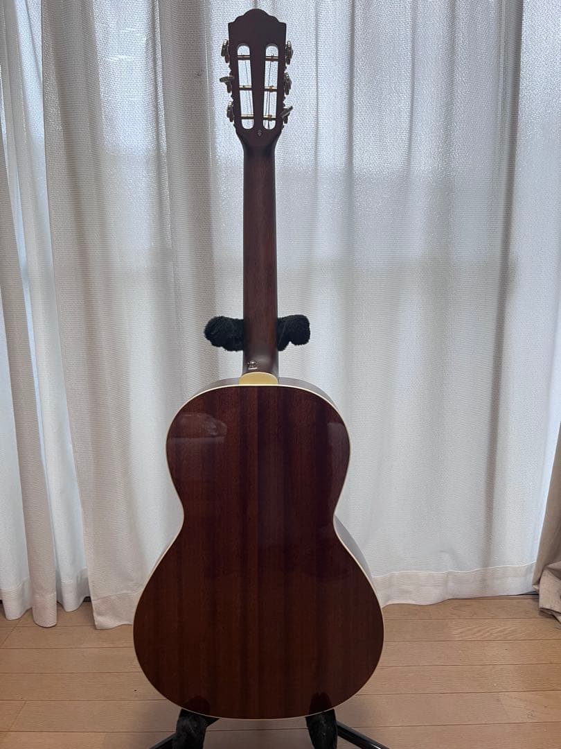 ギルド　パーラーギター　guild P-240 MEMOIR NAT 新品同様