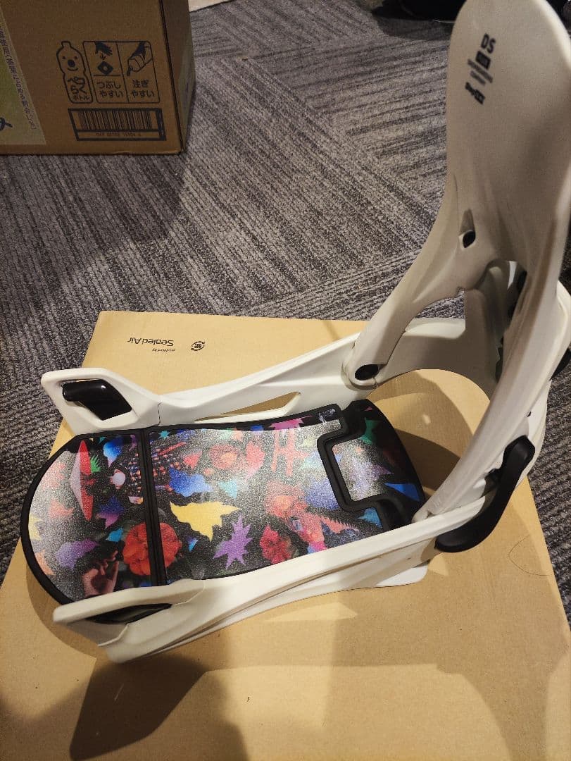 24-25モデル FLUX Step on ビンディング M ホワイト 左足