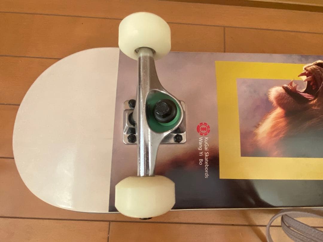 スケボー コンプリート スケートボード 完成品 8インチ