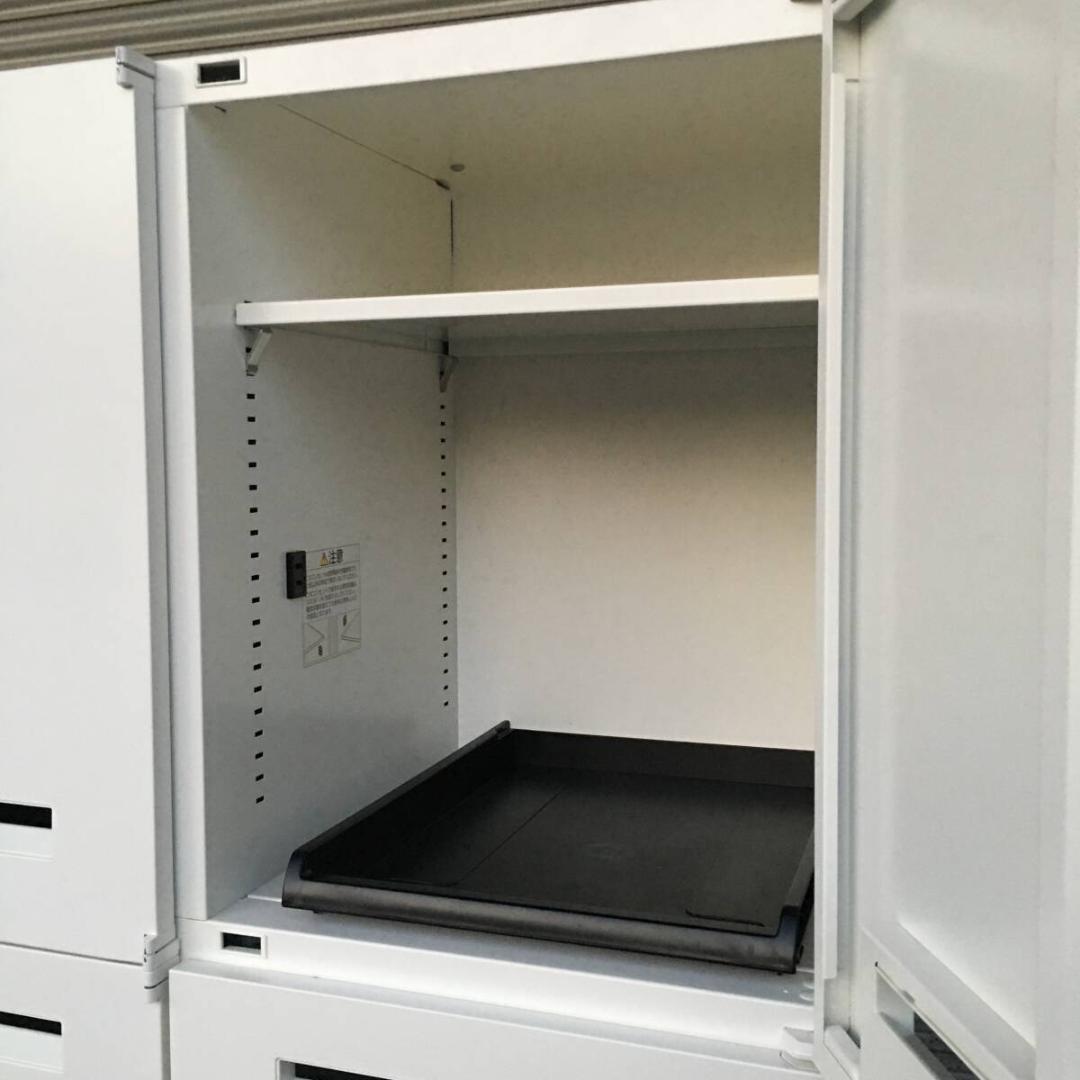 okamura 6人用ロッカー 全室鍵付き 充電コンセント付き オフィス家具