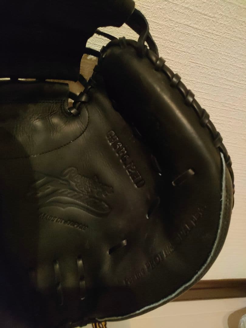 硬式用グローブ