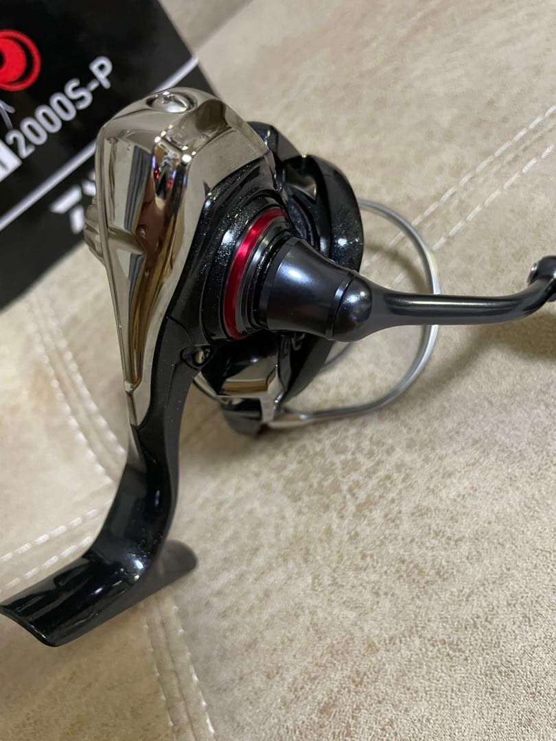 Daiwa20月下美人LT2000S-P