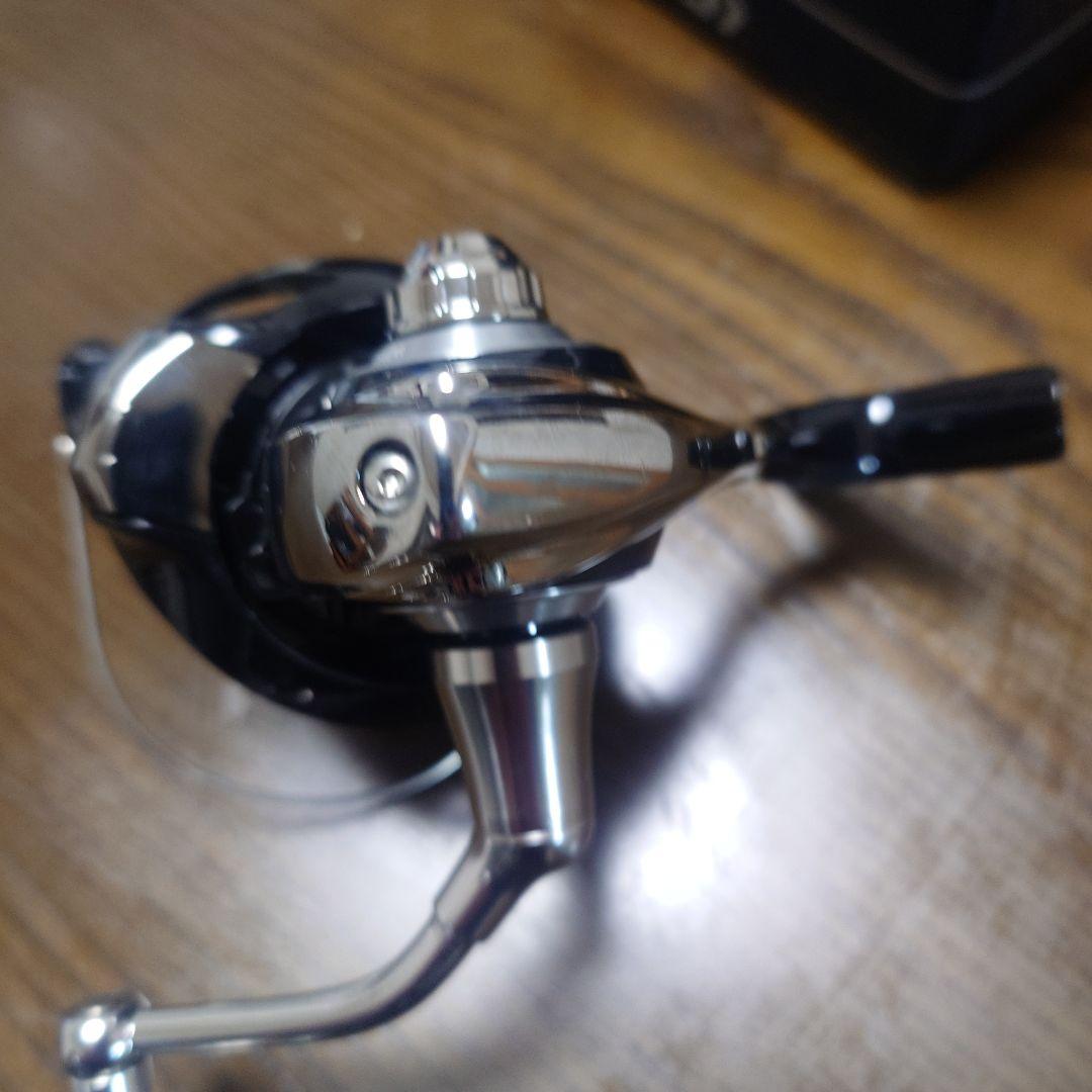 23レグザLT6000D-H　スピニングリール