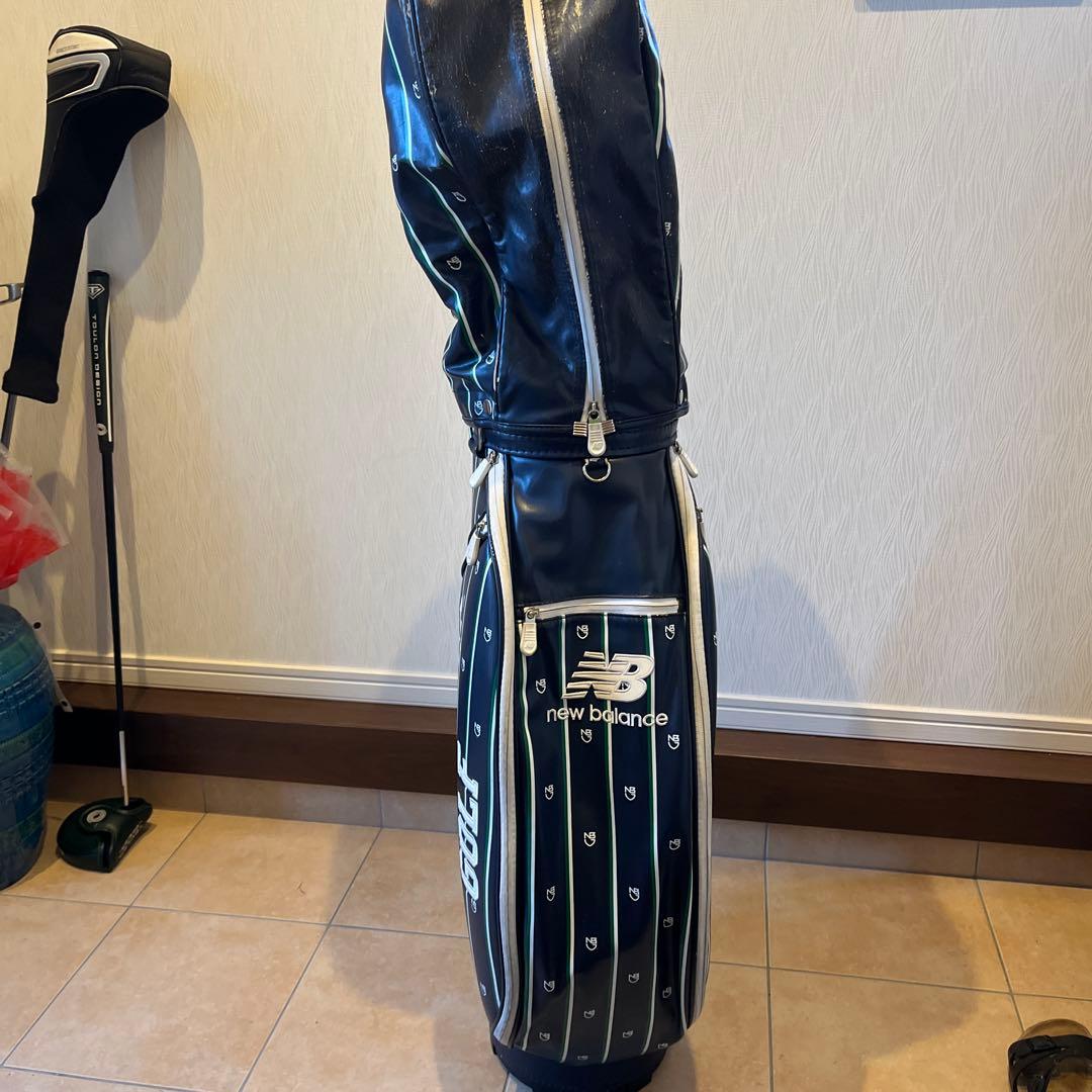 値下げ！ニューバランス　ゴルフ　キャディーバッグ　レディース