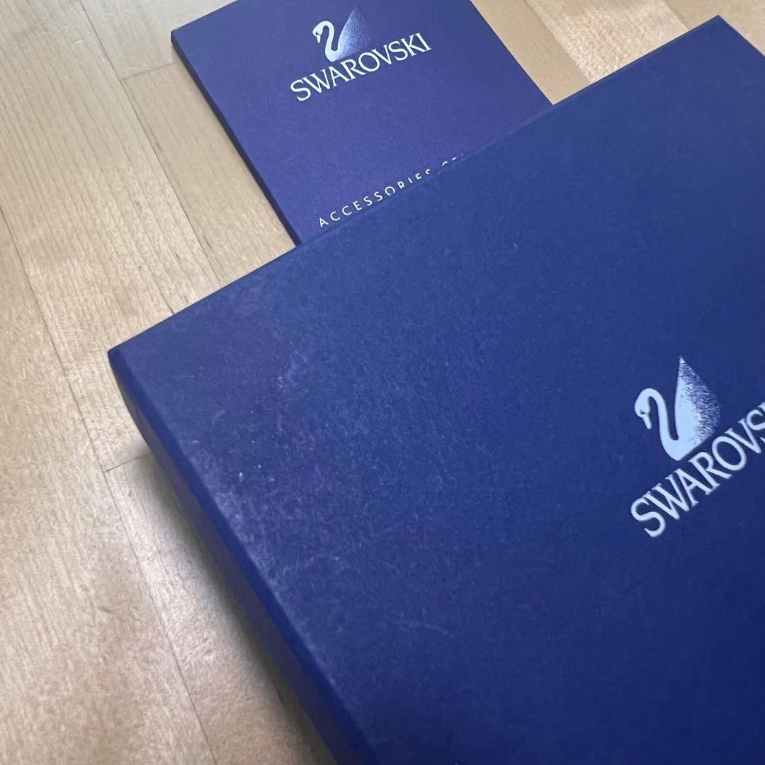 Swarovski 名刺入れ シルバーグレー　パスケース　未使用