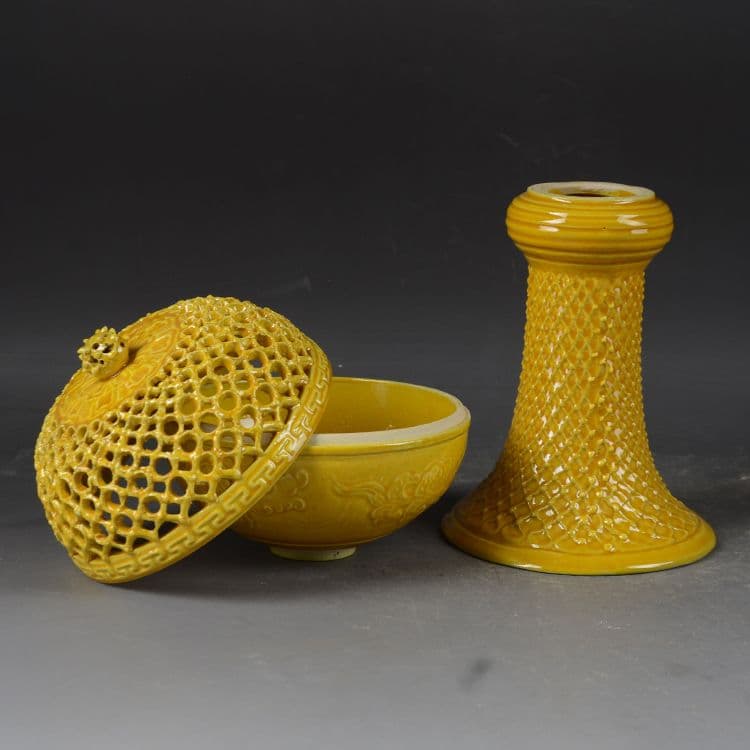 景徳鎮 高脚黄釉香炉 香道具 美術品 現代工芸品 美術品 置物