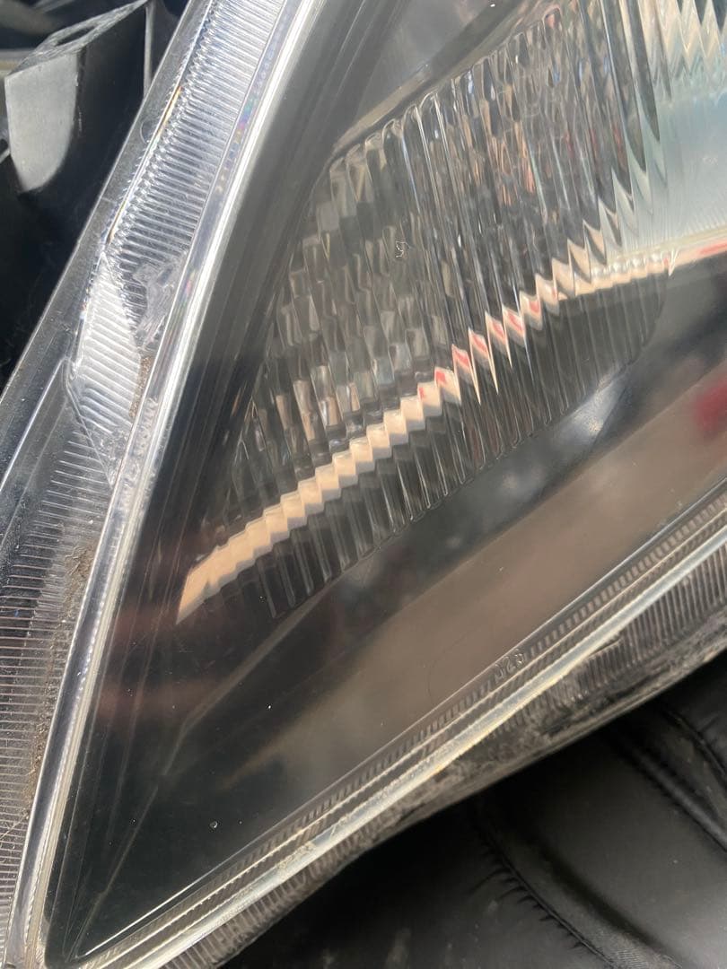 マツダ アクセラ（MAZDA3）純正ヘッドライト 左右セットです。