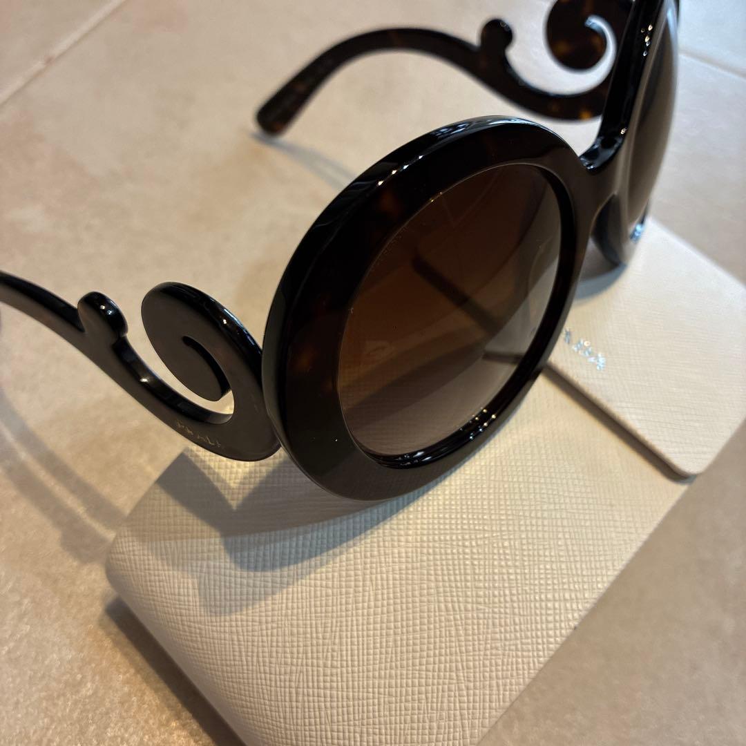 早い者勝ち！美品　お値下げ不可　PRADA バロックサングラス　べっ甲