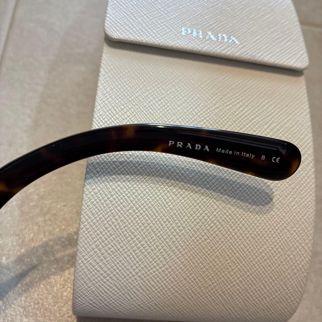 早い者勝ち！美品　お値下げ不可　PRADA バロックサングラス　べっ甲