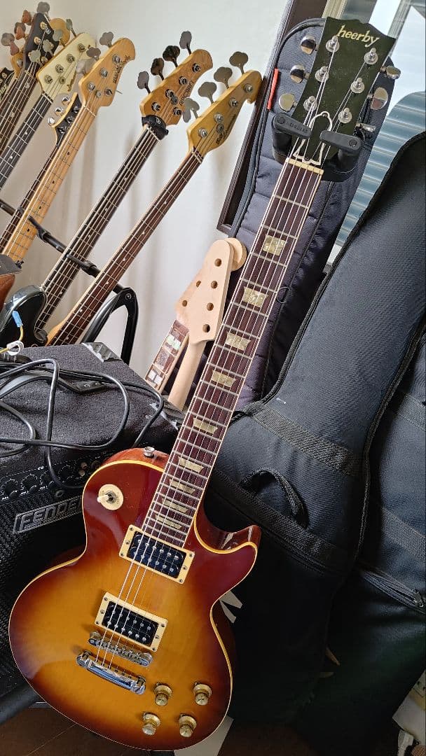 春日楽器　Heerby　レスポール