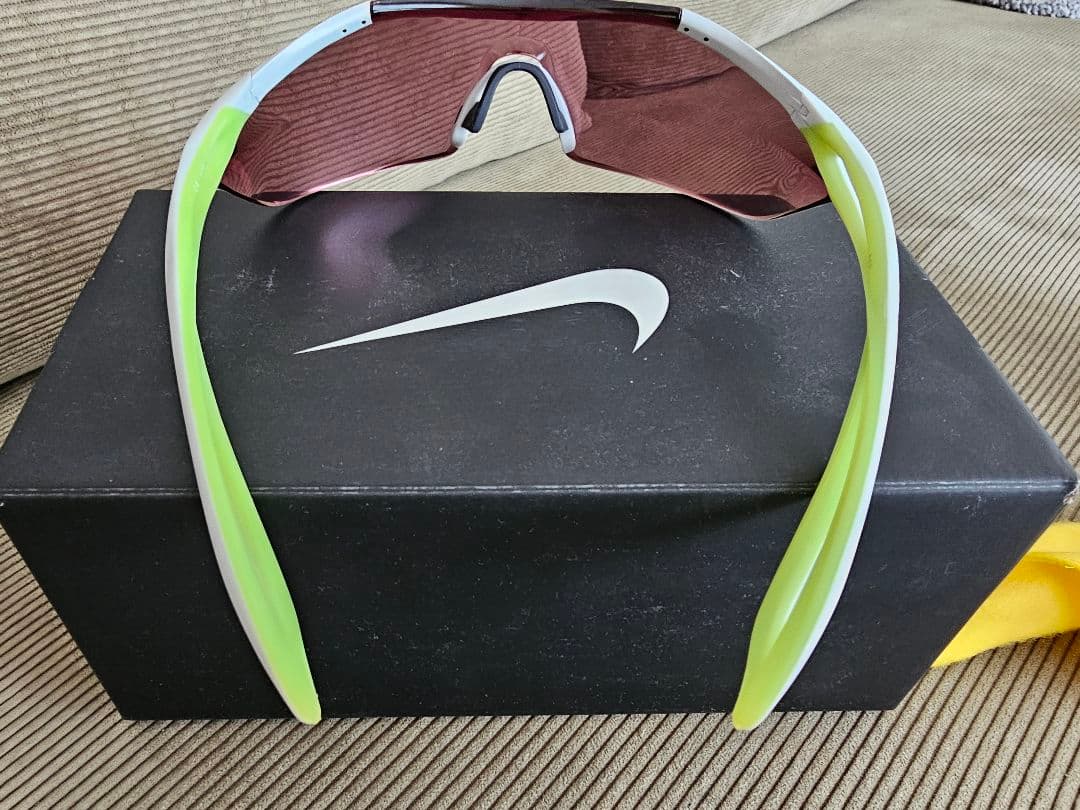 服部勇馬選手着用モデル　ナイキ　ヴェイパーウィングエリートＲ