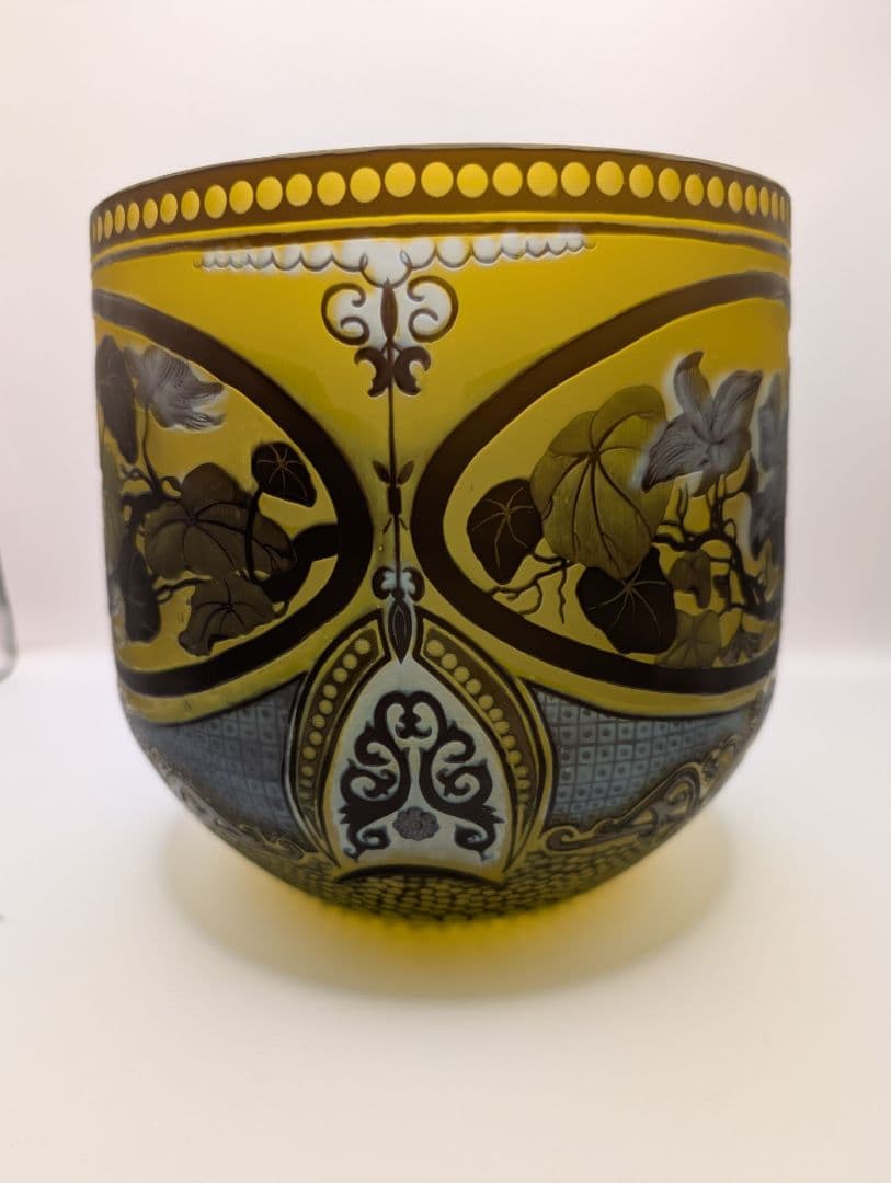 残り7日以内　アールヌーボー ガラス作品　花器　インテリア