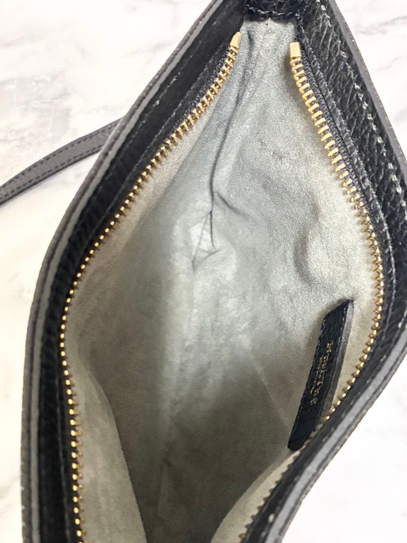 HushTug ハッシュタグ サコッシュ ショルダーバッグ／本革 レザー