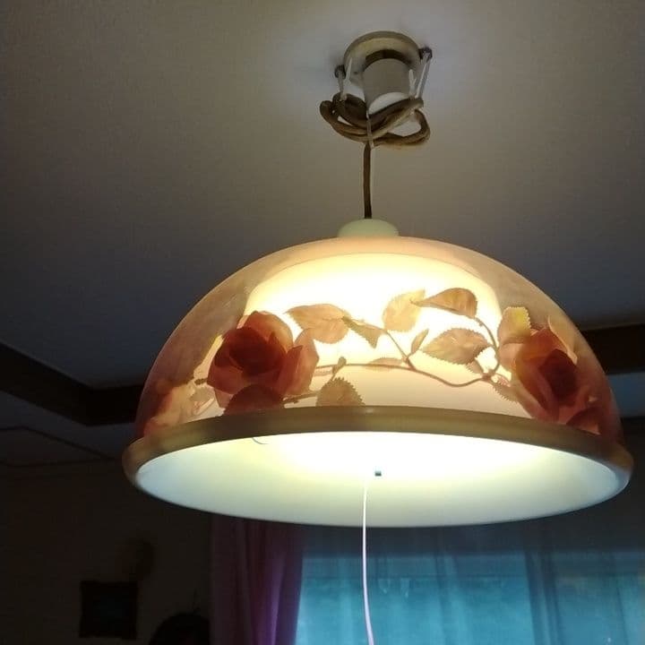 天井照明　造花入り　ピンク　昭和レトロ